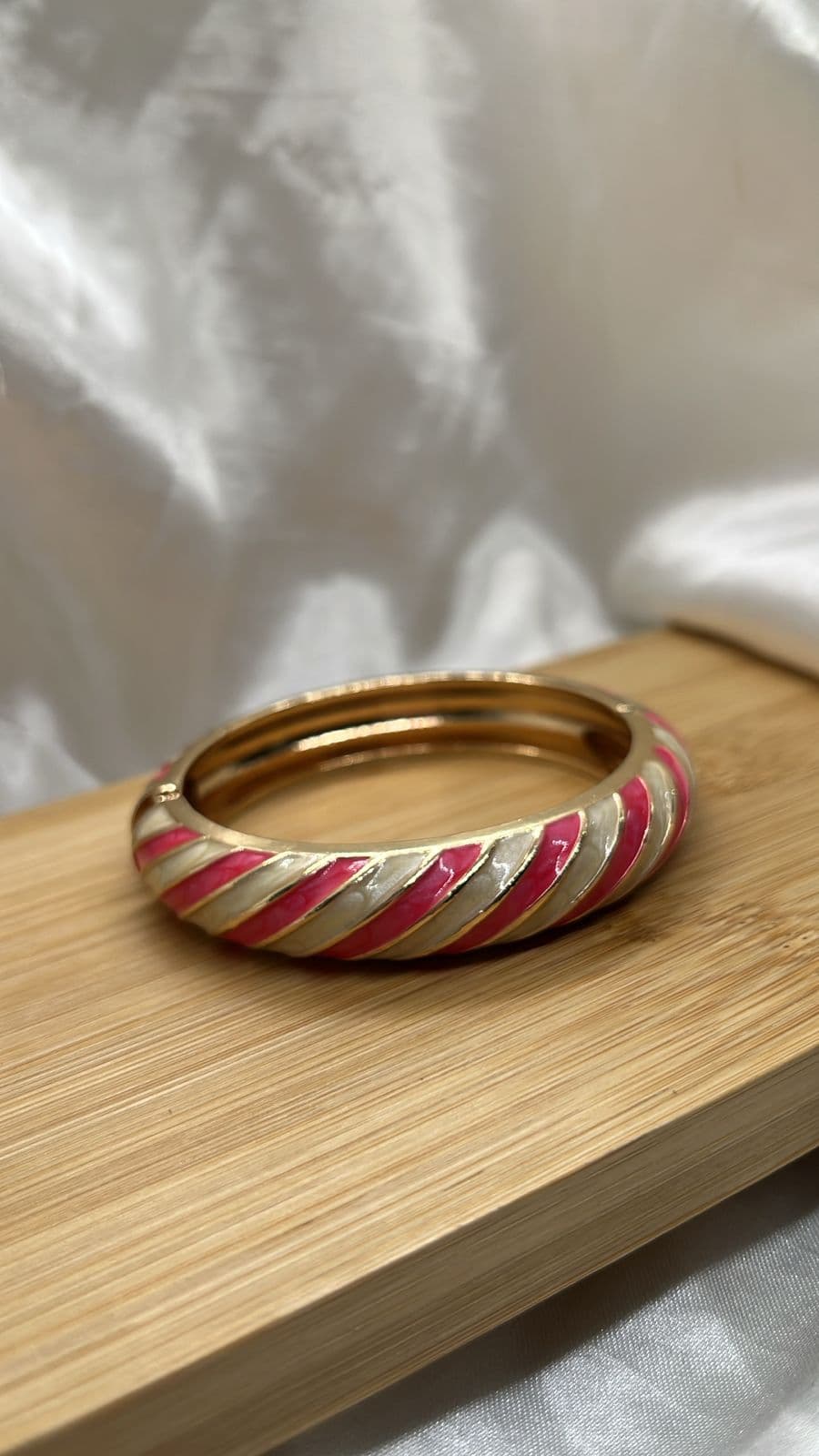 PULSEIRA ESMALTADA ROSA 02